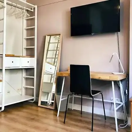 Apartment Entierement Renove Et Equipe De Deux Dans Le Quartier Schuman *